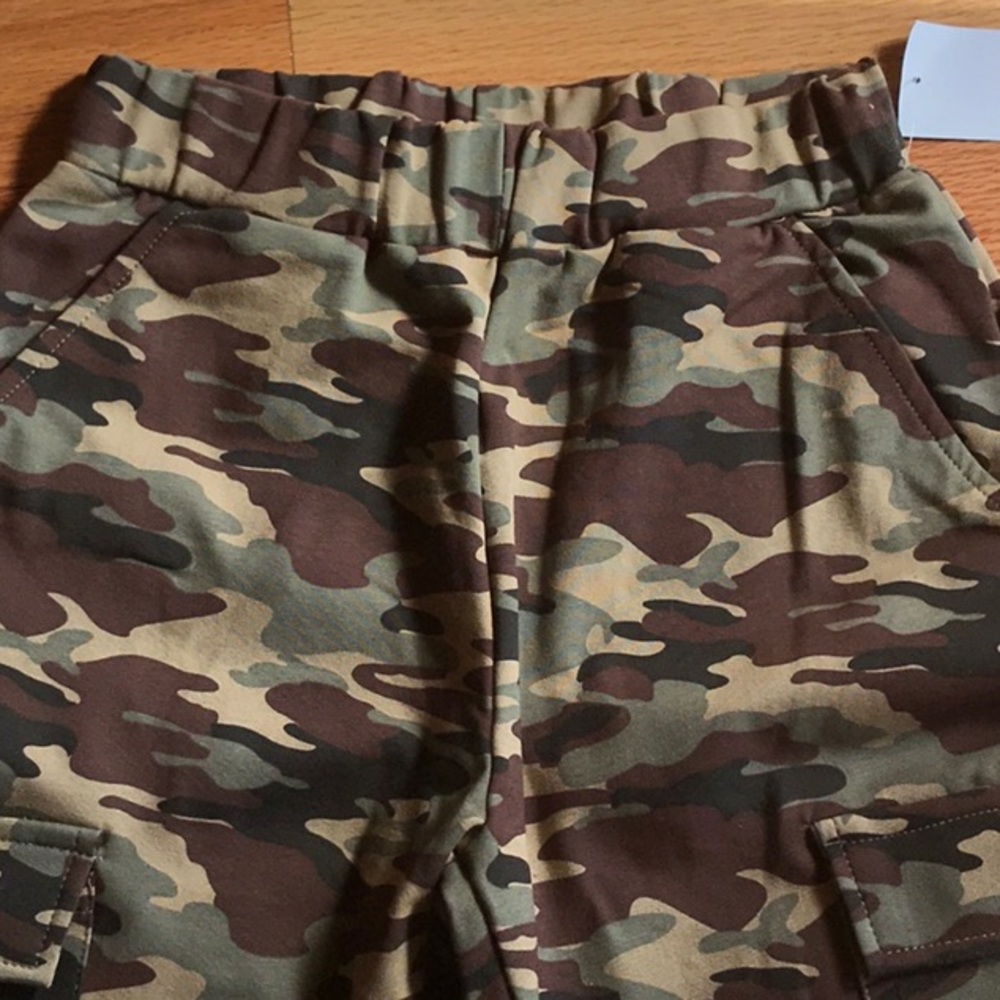 Parisian Camouflage Pocket Detail Cargo Joggers - Picture 7 of 8